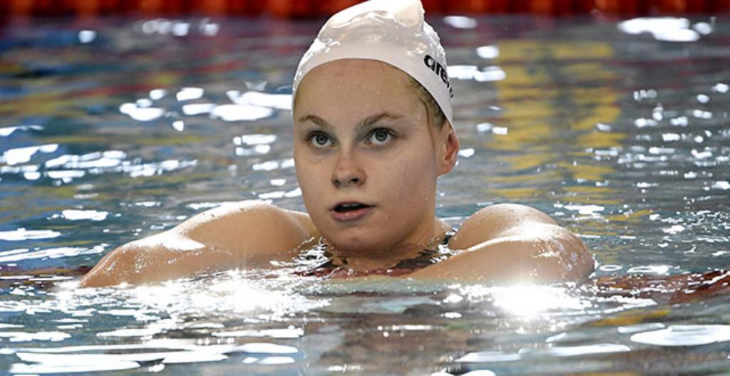 Uimari Laura Lahtinen.