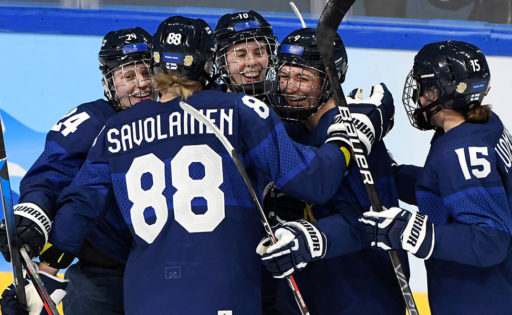 Naisleijonat, pronssia, Peking, talviolympialaiset