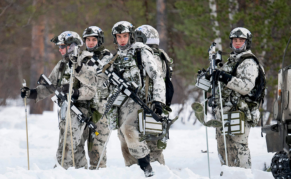 Suomalaiset sotilaat osallistuvat Naton Nordic Response -sotaharjoitukseen. Sotilaat kuvattiin Enontekiön Hetassa 5. maaliskuuta.